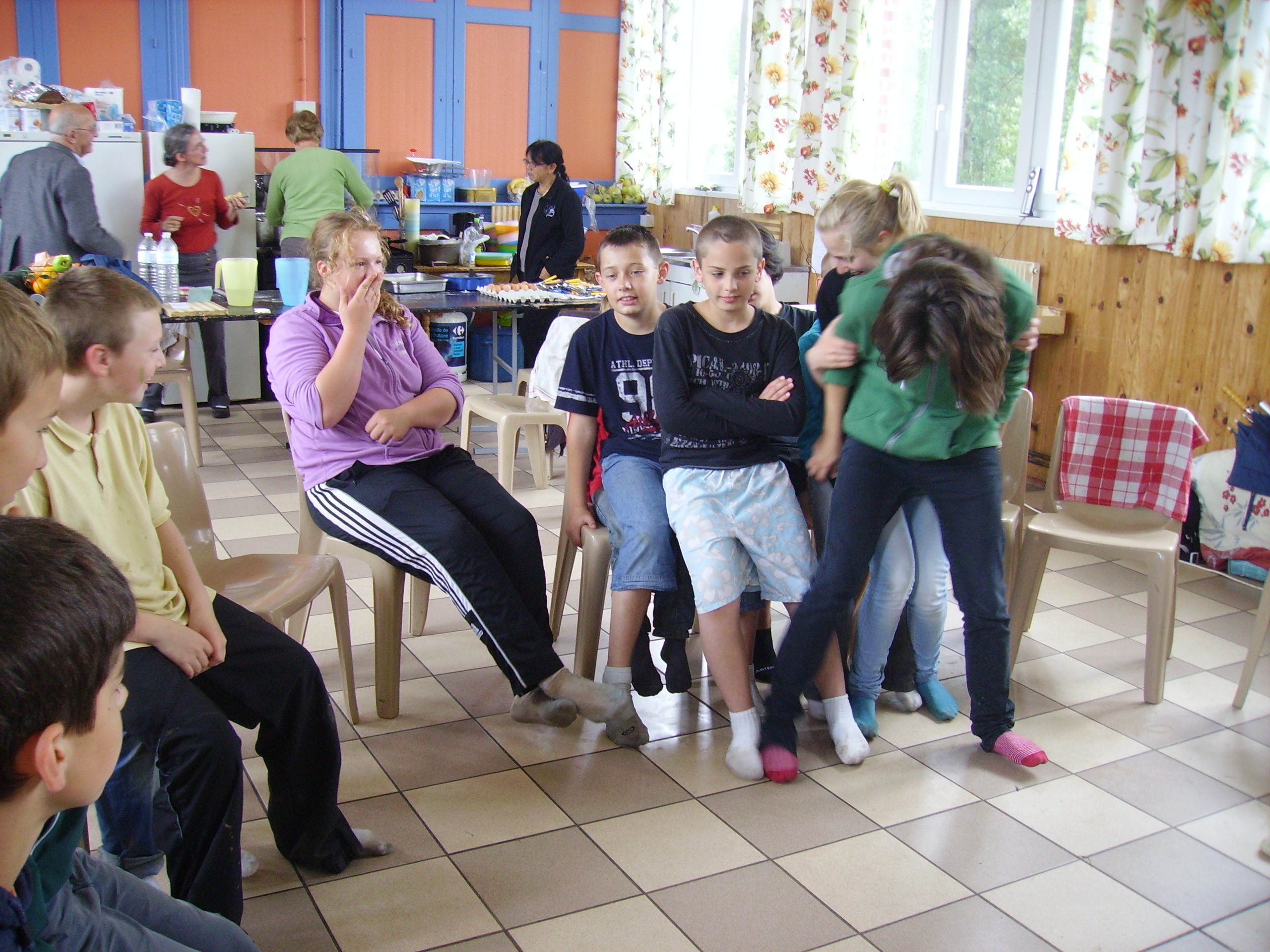 Mini-camp � Saulchoy, du 13 au 15 juillet, de continent en continent...